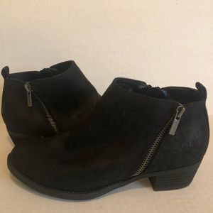 Women’s Carlos Santana Black Ankle Bootie
